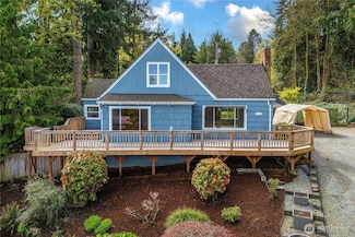 2214 Dogwood St NE, Tacoma, WA 98422