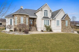 310 Dale Ave, Scranton, PA 18504