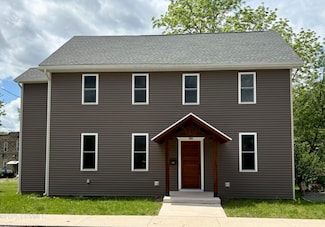 456 Shakespeare Ave, Milton, PA 17847