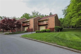 1 Bellewood Ct, New Albany, IN 47150
