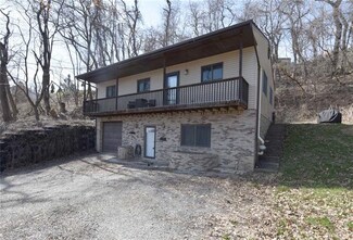 575 Emahlea St, Pittsburgh, PA 15207