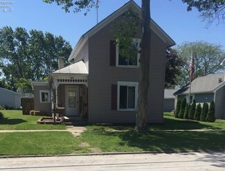 509 W Stevenson St, Gibsonburg, OH 43431