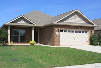 14709 Norfleet Dr, Athens, AL 35613