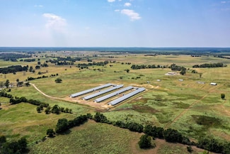 3585 County Road 2701, Tennessee Colony, TX 75861