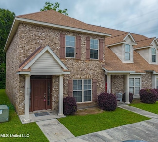 908 Jefferson Dr, Gulfport, MS 39507