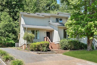 2 Blackberry Ct, Taylors, SC 29687