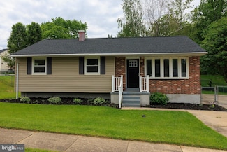 8633 David Ave, Parkville, MD 21234