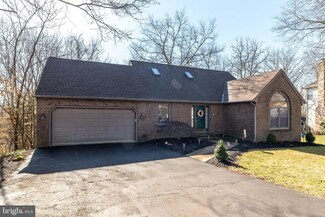 34 Creekview Dr, Perkasie, PA 18944