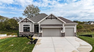 10511 N Liberty St, Kansas City, MO 64155