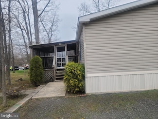 317 Cedar Dr, Quakertown, PA 18951