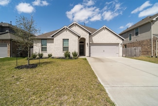 819 Kingwood Dr, League City, TX 77573