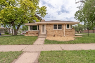 555 Arlington Ave W, Saint Paul, MN 55117