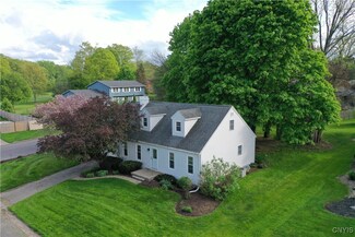 12 Greenvale Ln, Oswego, NY 13126
