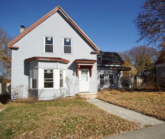 17 Prospect St, Baldwinville, MA 01436