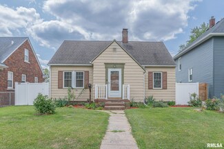 817 W 16th St, Davenport, IA 52804