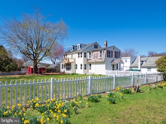 2192 Focht Ave, Bethlehem, PA 18015