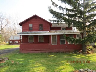 14550 Lake St, Sterling, NY 13156