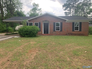 208 Longview St, Athens, AL 35611