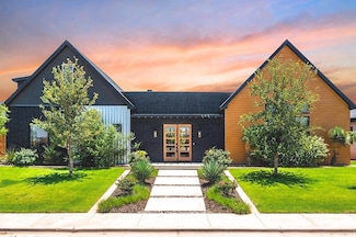 609 N 12th St, Wolfforth, TX 79382