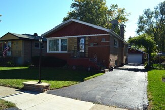 2953 W 101st Place, Evergreen Park, IL 60805
