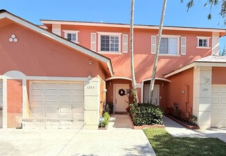 1203 NW 100th Ave Unit 7, Pembroke Pines, FL 33024