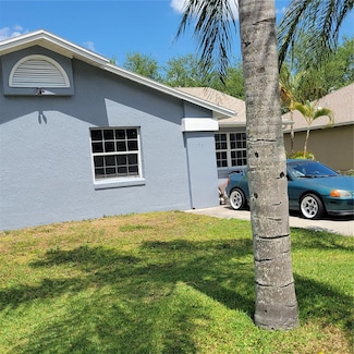 566 Imperial Place, Kissimmee, FL 34758