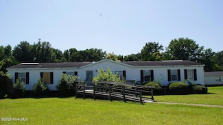 328 Commodore Dr, Rocky Mount, NC 27801