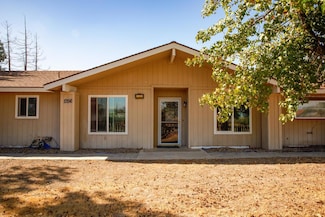 17156 Mark Rd, Madera, CA 93636