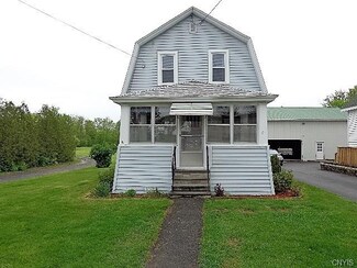 7 County Route 33, Central Square, NY 13036