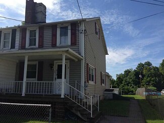3 Vine St, Brownsville, PA 15417