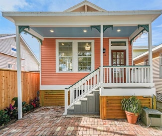 3616 Bernardo de Galvez Ave, Galveston, TX 77550