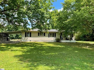 4920 Jug Factory Rd, Campobello, SC 29322