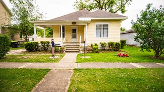 205 E Hickory St, Fairbury, IL 61739