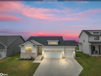 216 11th Ct NW, Bondurant, IA 50035