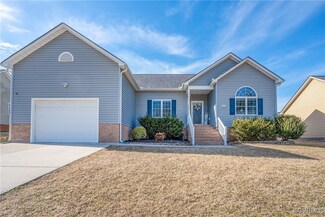 616 Yellowstone Dr, Hopewell, VA 23860