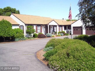 1739 Shipwreck Dr, New Market, VA 22844