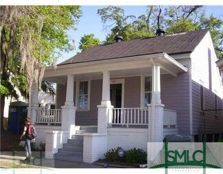 306 E 41st St, Savannah, GA 31401