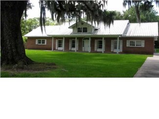 138 River Rd, Lafayette, LA 70501