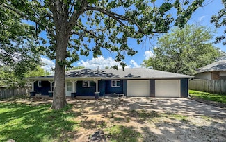 804 N Washington St, Strafford, MO 65757