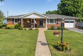 325 Park Ave, Phillipsburg, NJ 08865