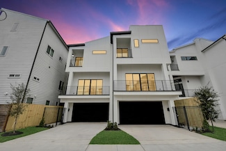 3005 Preston St, Houston, TX 77003