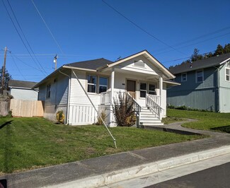 684 Fifth St, Scotia, CA 95565