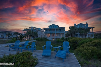 18 Sandpiper St Unit A, Wrightsville Beach, NC 28480
