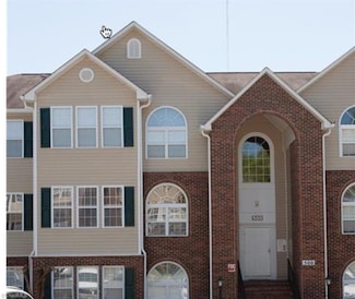 524 Mill Pond Dr Unit 524, Winston Salem, NC 27106