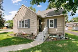 154 8th Ave N, Waite Park, MN 56387