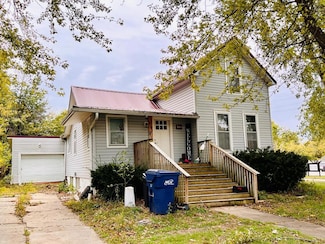 304 E Canal St, Brookfield, MO 64628