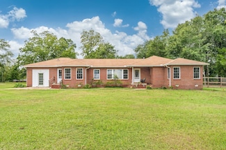 1953 6th St, Florala, AL 36442