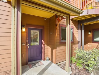 4475 N Trenton St Unit 101, Portland, OR 97203