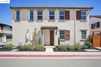 163 E Calder Dr, Tracy, CA 95391