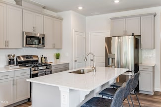 1134 Merlot Hills Ln, Durham, NC 27704